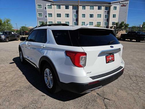 Star White Metallic Tri-Coat 2020 Ford Explorer XLT