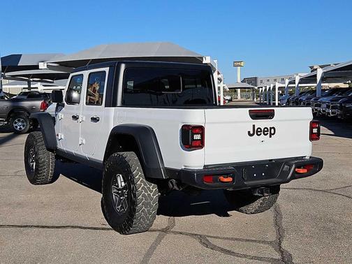 2024 Jeep Gladiator Mojave