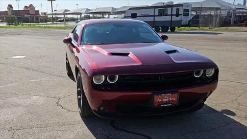 2021 Dodge Challenger SXT