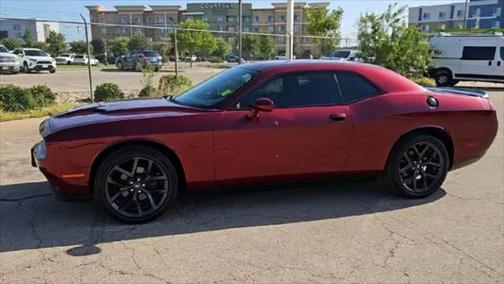 2021 Dodge Challenger SXT