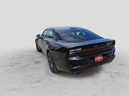 Diamond Black Crystal Pearlcoat 2026 Dodge Charger R/T