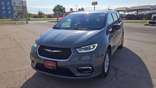 2025 Chrysler Pacifica L