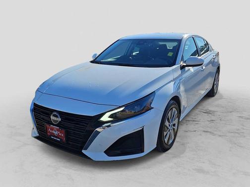 2023 Nissan Altima 2.5 S