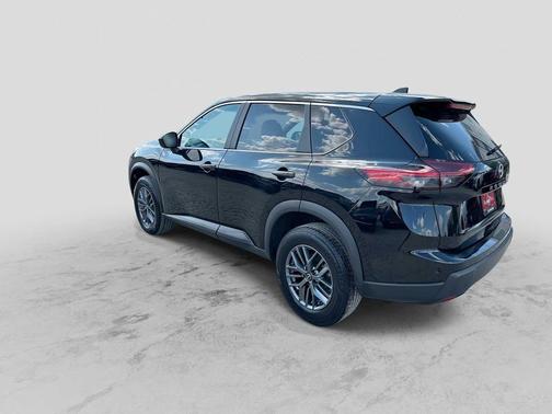 Super Black 2024 Nissan Rogue S