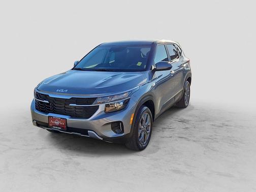 2025 Kia Seltos LX