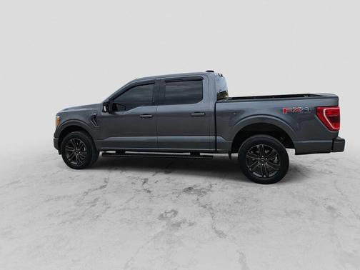 CARBONIZED GRAY METALLIC 2021 Ford F-150 XLT