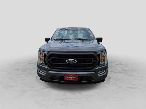 CARBONIZED GRAY METALLIC 2021 Ford F-150 XLT