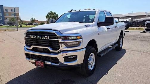 2026 RAM 2500 Tradesman 4x4 Crew Cab 64 Box
