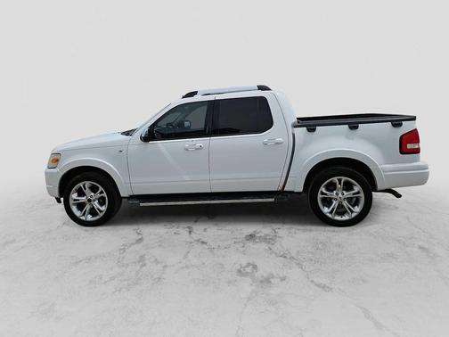 White 2007 Ford Explorer Sport Trac Limited