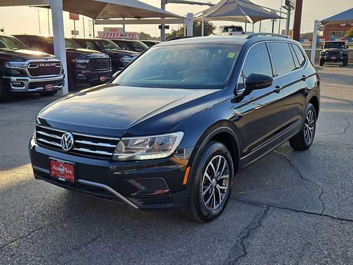 2019 Volkswagen Tiguan 2.0T SE
