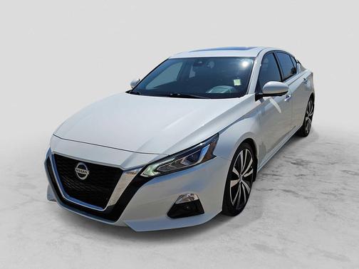 2020 Nissan Altima 2.0 Platinum