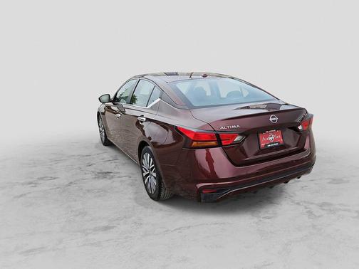 Garnet Pearl Metallic 2024 Nissan Altima 2.5 SV