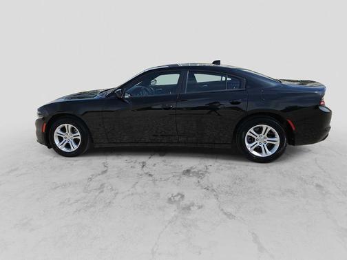 Pitch Black Clearcoat 2023 Dodge Charger SXT