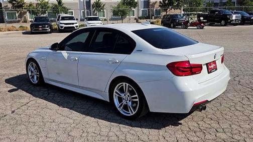 2018 BMW 330e iPerformance