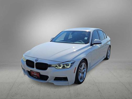 2018 BMW 330e iPerformance