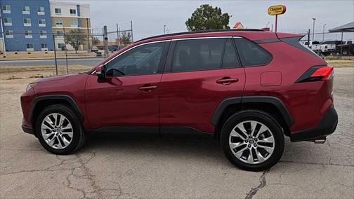 2020 Toyota RAV4 XLE Premium