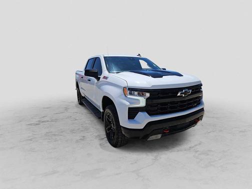 Summit White 2024 Chevrolet Silverado 1500 LT Trail Boss