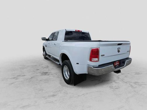 Bright White Clearcoat 2018 RAM 3500 Laramie 4x4 Mega Cab 64 Box