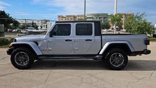 Billet Silver Metallic Clearcoat 2020 Jeep Gladiator Overland