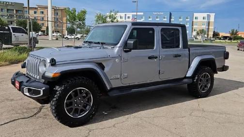 Billet Silver Metallic Clearcoat 2020 Jeep Gladiator Overland