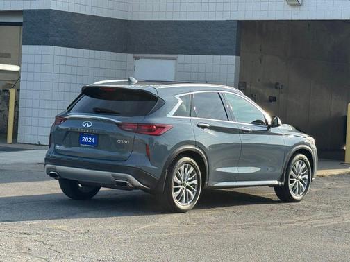 2024 INFINITI QX50 LUXE AWD