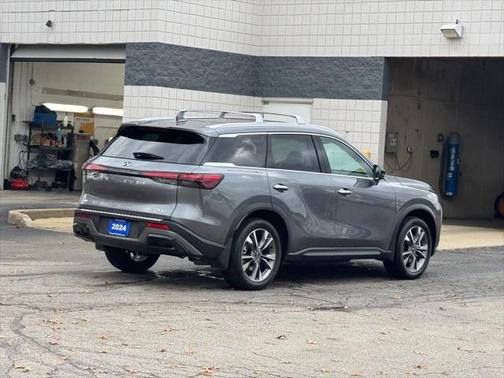 2024 INFINITI QX60 Luxe