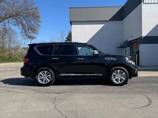 2016 INFINITI QX80 Base