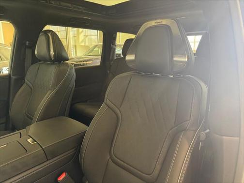 2025 INFINITI QX80 AUTOGRAPH AWD