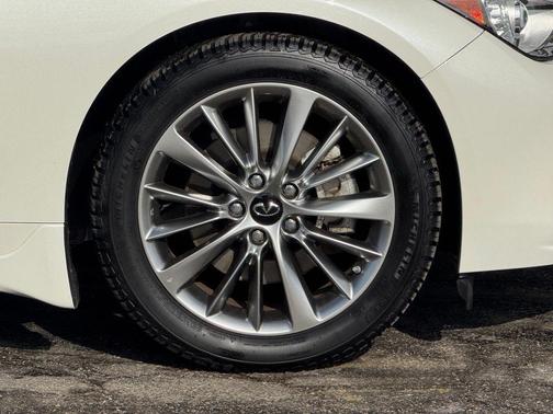 2023 INFINITI Q50 3.0t LUXE