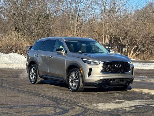 2024 INFINITI QX60 Luxe