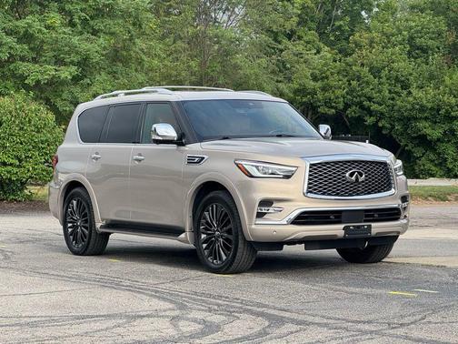 2022 INFINITI QX80 SENSORY AWD