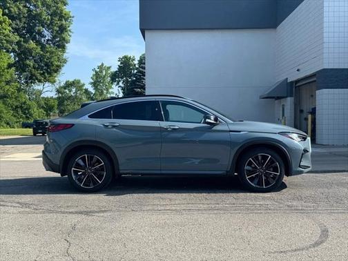 2025 INFINITI QX55 LUXE