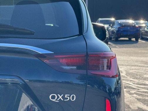 2024 INFINITI QX50 LUXE AWD