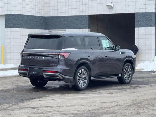2025 INFINITI QX80 Luxe