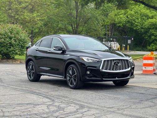 2025 INFINITI QX55 LUXE