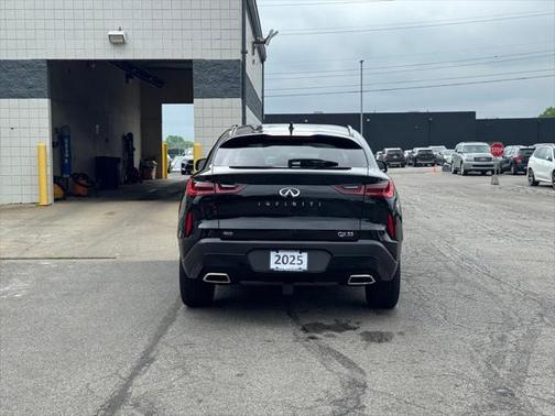 2025 INFINITI QX55 LUXE