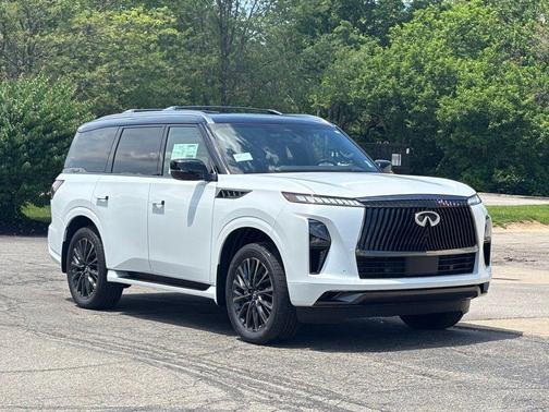 White / Black 2026 INFINITI QX80 AUTOGRAPH AWD