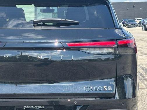 Mineral Black 2027 INFINITI QX60 SPORT AWD