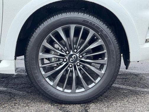 2024 INFINITI QX80 PREMIUM SELECT AWD