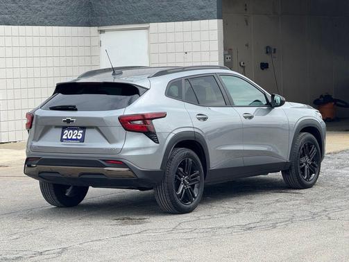 2025 Chevrolet Trax FWD ACTIV
