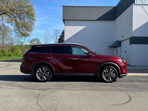 2024 INFINITI QX60 Luxe