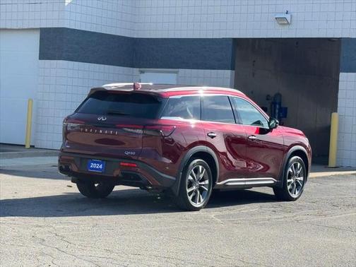 2024 INFINITI QX60 Luxe