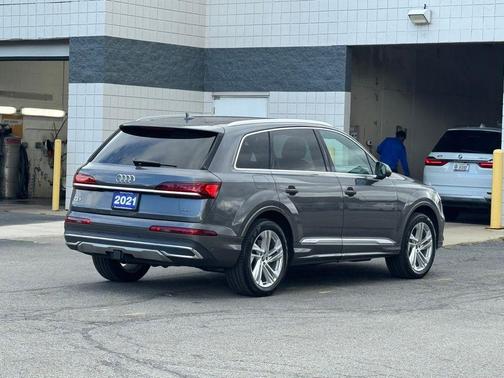 2021 Audi Q7 55 Premium Plus