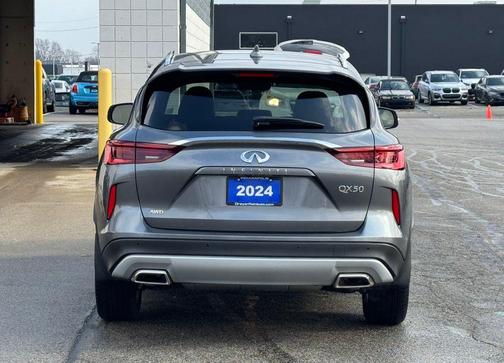 2024 INFINITI QX50 LUXE AWD