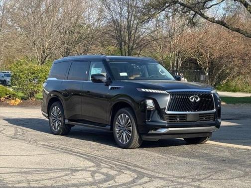 2025 INFINITI QX80 SENSORY AWD