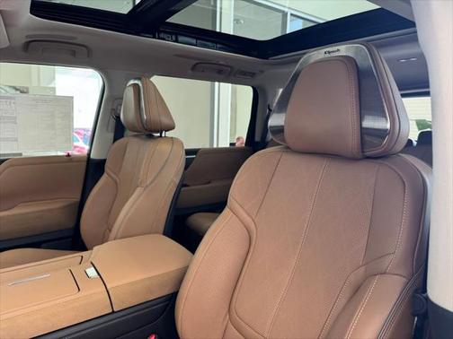 2025 INFINITI QX80 SENSORY AWD