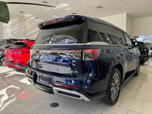 2025 INFINITI QX80 SENSORY AWD