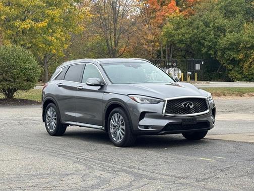 2024 INFINITI QX50 LUXE AWD