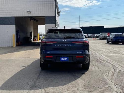 2024 INFINITI QX60 Pure