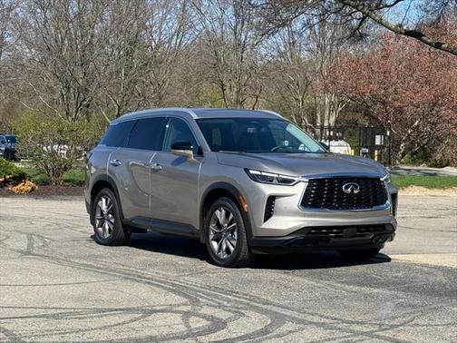 2024 INFINITI QX60 Luxe